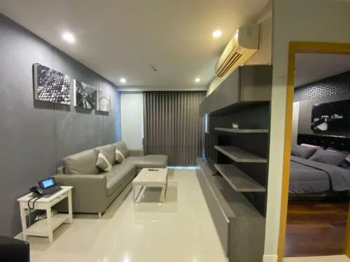 ขายคอนโด  เซอร์เคิล คอนโดมิเนียม MRT-เพชรบุรี ถนนเพชรบุรี เขต ราชเทวี กรุงเทพ CX-134900