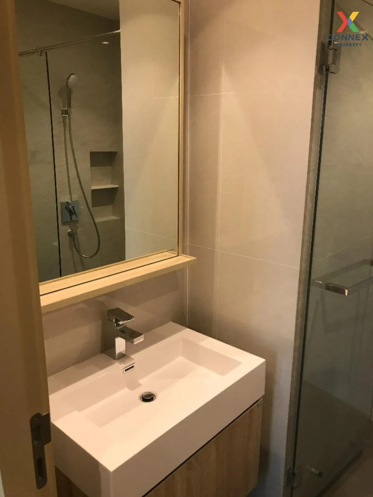 FOR RENT condo , Maru Ekamai 2 , BTS-Ekkamai , Phra Khanong Nuea , Watthana , Bangkok , CX-14137