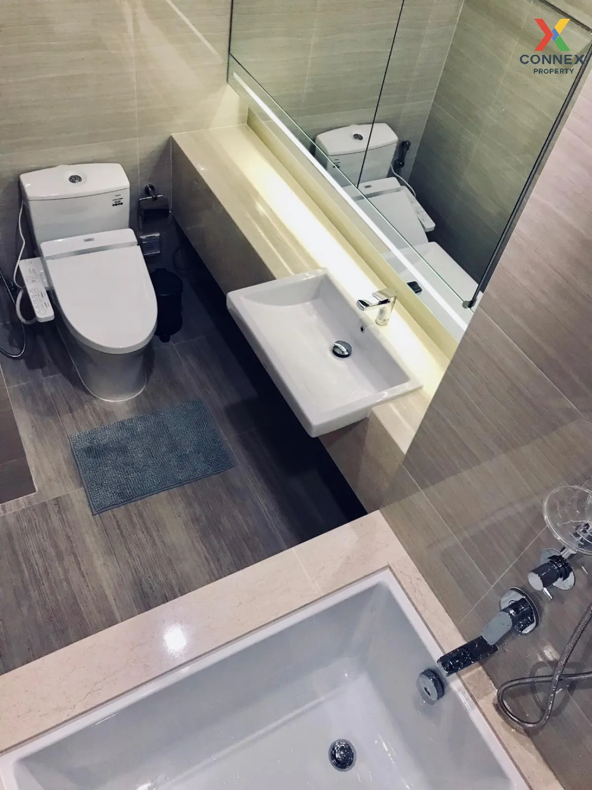 FOR RENT condo , Noble BE 33 , BTS-Phrom Phong , Khlong Toei Nuea