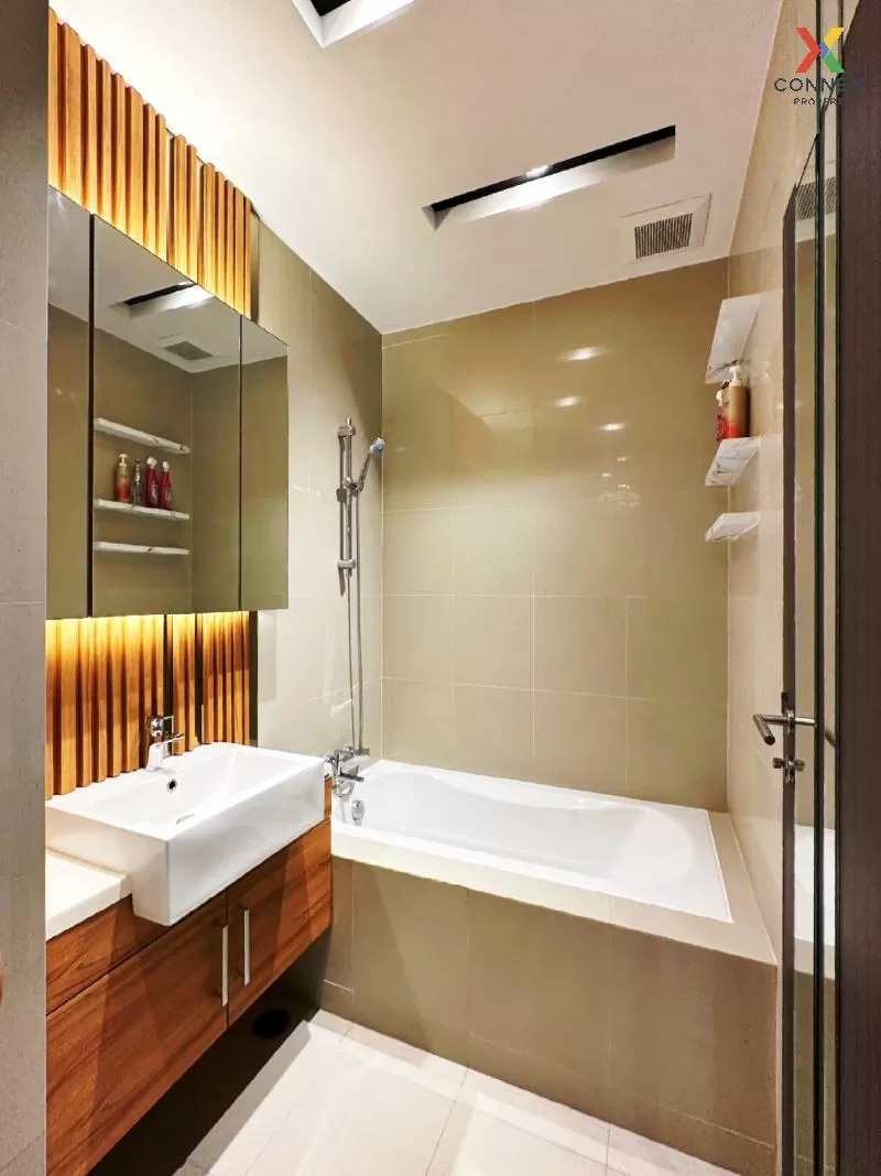 FOR RENT condo , Noble Refine , BTS-Phrom Phong , Khlong Tan , Khlong Toei , Bangkok , CX-15275