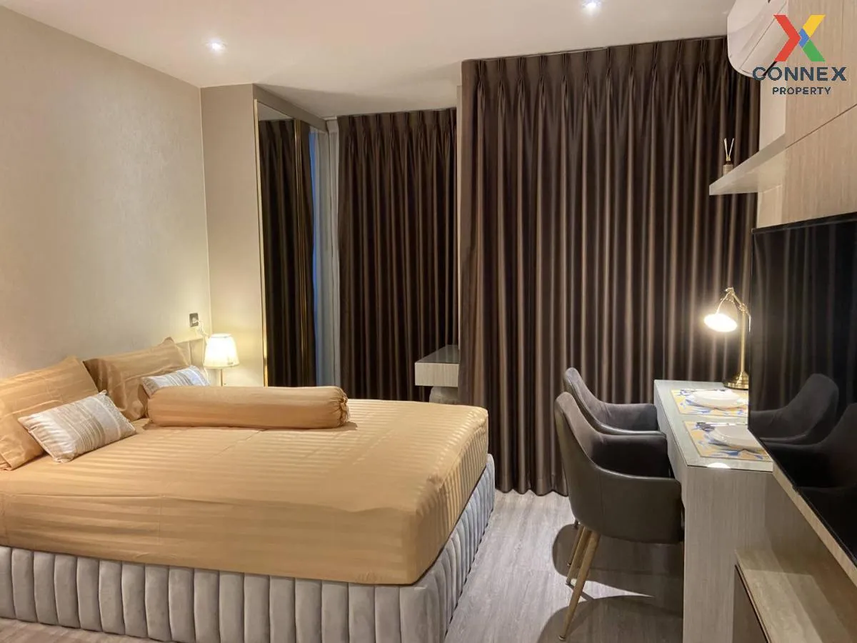 FOR RENT condo , RHYTHM Ekkamai , BTS-Ekkamai , Khlong Tan Nuea , 4