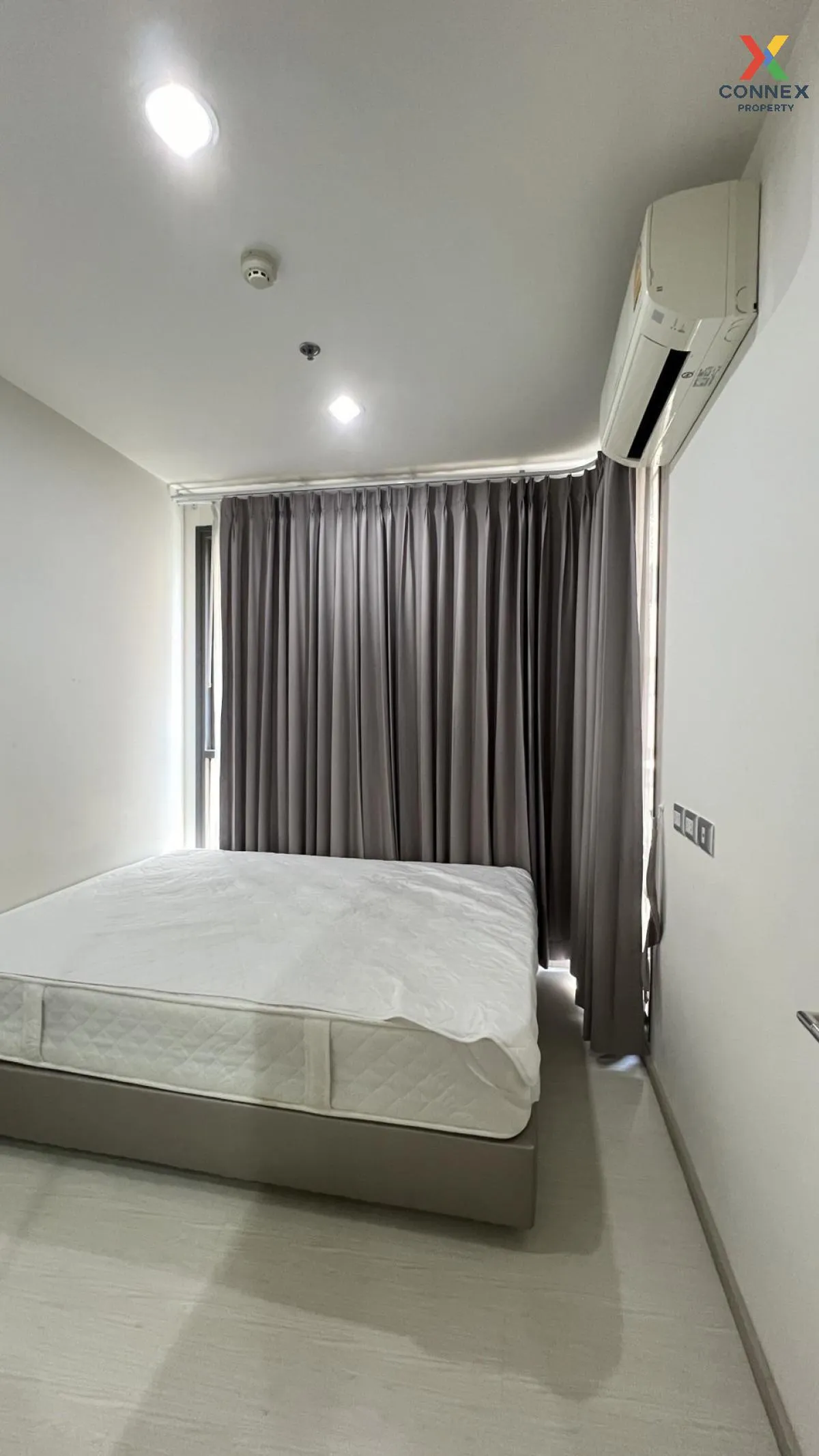 FOR RENT condo , RHYTHM Sukhumvit 42 , BTS-Ekkamai , Phra Khanong , Khlong Toei , Bangkok , CX-18104