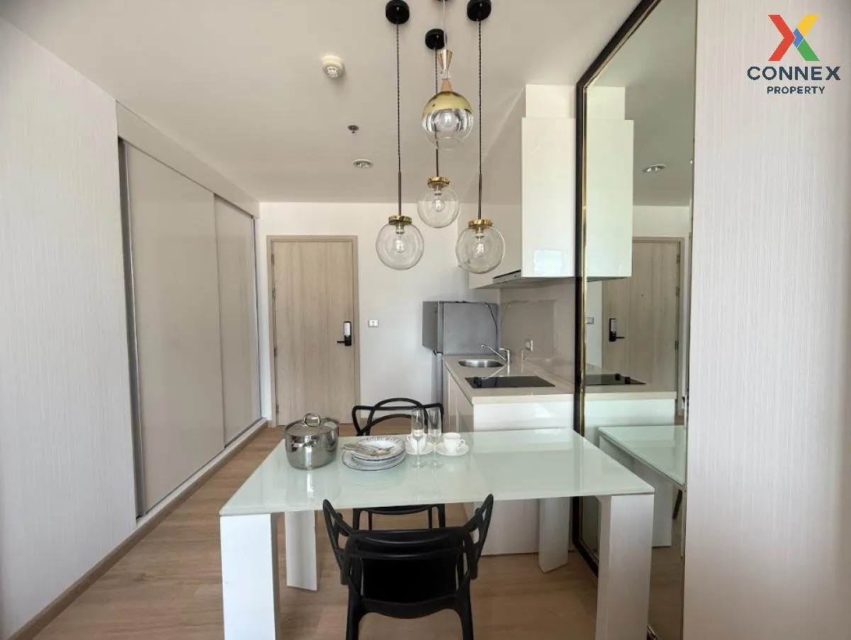 FOR RENT condo , RHYTHM Sukhumvit 42 , BTS-Ekkamai , Phra Khanong 2
