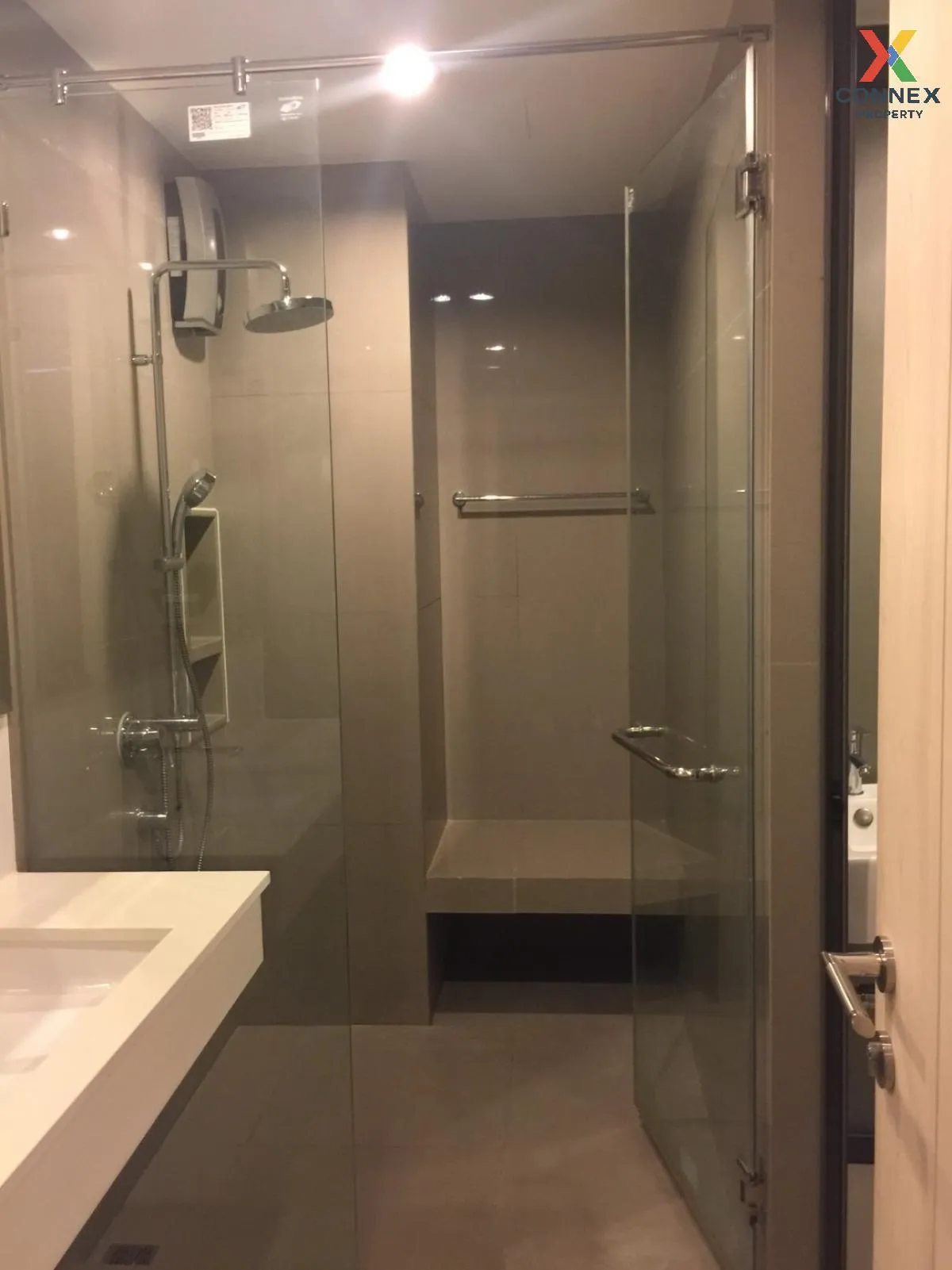 FOR RENT condo , RHYTHM Sukhumvit 42 , BTS-Ekkamai , Phra Khanong , Khlong Toei , Bangkok , CX-18128