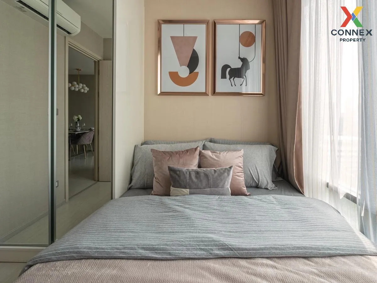 FOR RENT condo , RHYTHM Sukhumvit 42 , BTS-Ekkamai , Phra Khanong