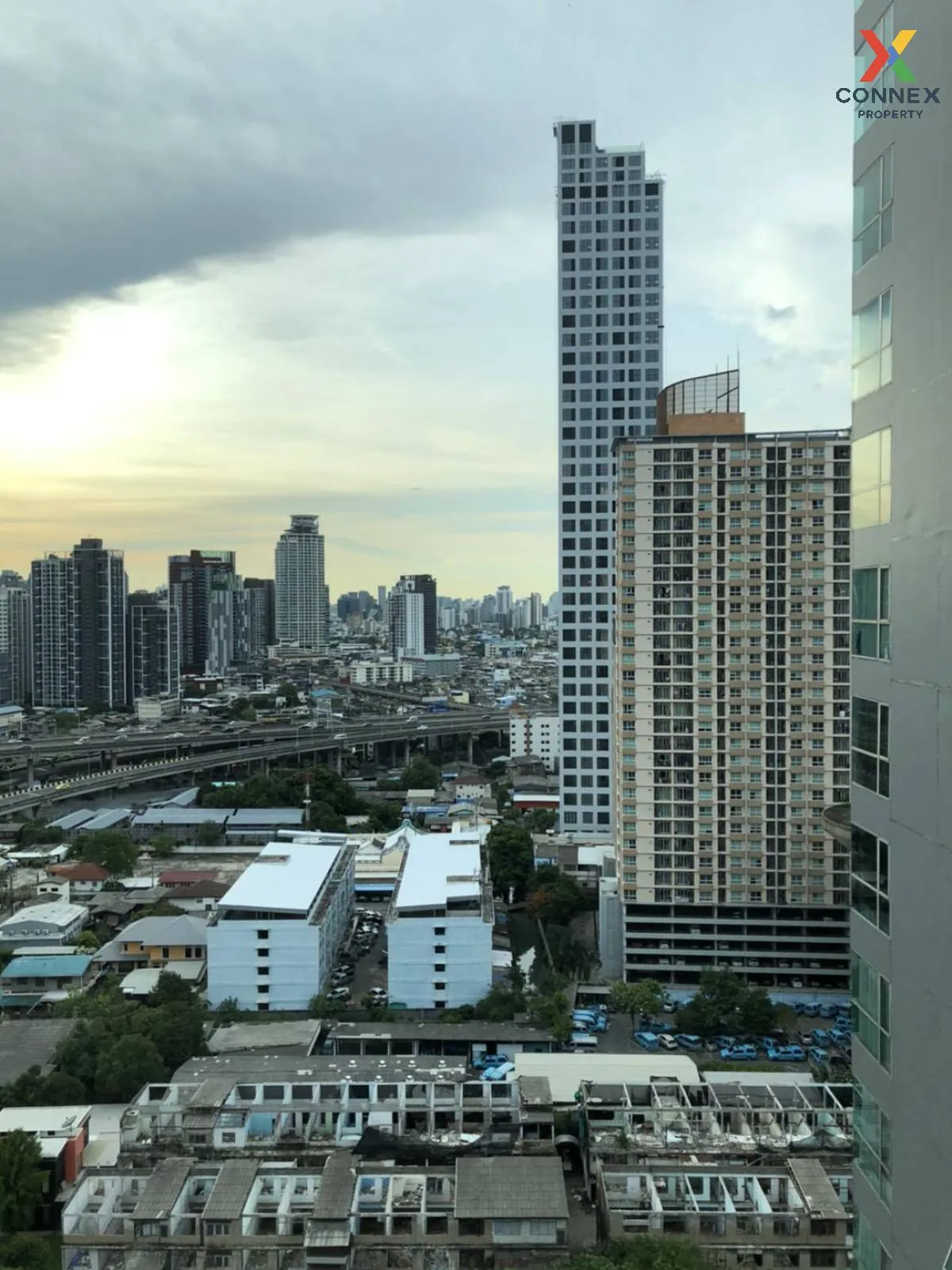 FOR RENT condo , RHYTHM Sukhumvit 50 , BTS-On Nut , Phra Khanong , Khlong Toei , Bangkok , CX-18543