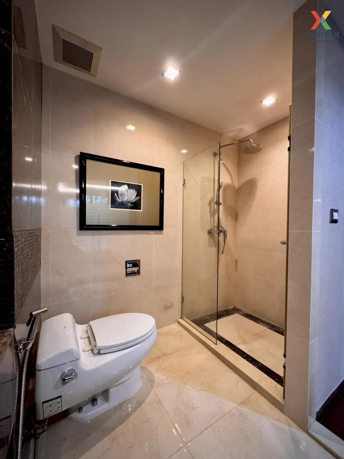 FOR RENT condo , The Address Sukhumvit 61 , BTS-Ekkamai , Khlong Tan Nuea , Watthana , Bangkok , CX-20505