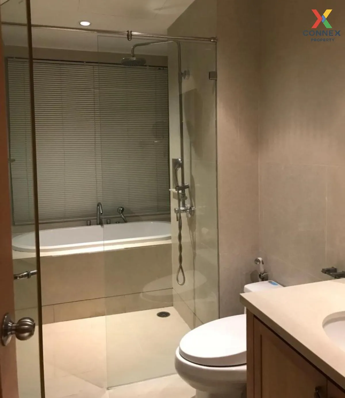 FOR RENT condo , The Emporio Place , BTS-Phrom Phong , Khlong Toei , Khlong Toei , Bangkok , CX-21613