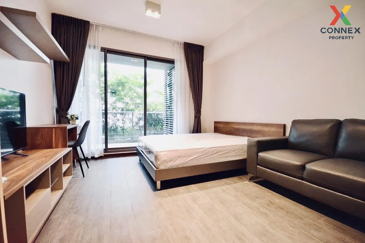 FOR SALE condo , The Lofts Ekkamai , BTS-Ekkamai , Phra Khanong Nuea , Watthana , Bangkok , CX-22141 3