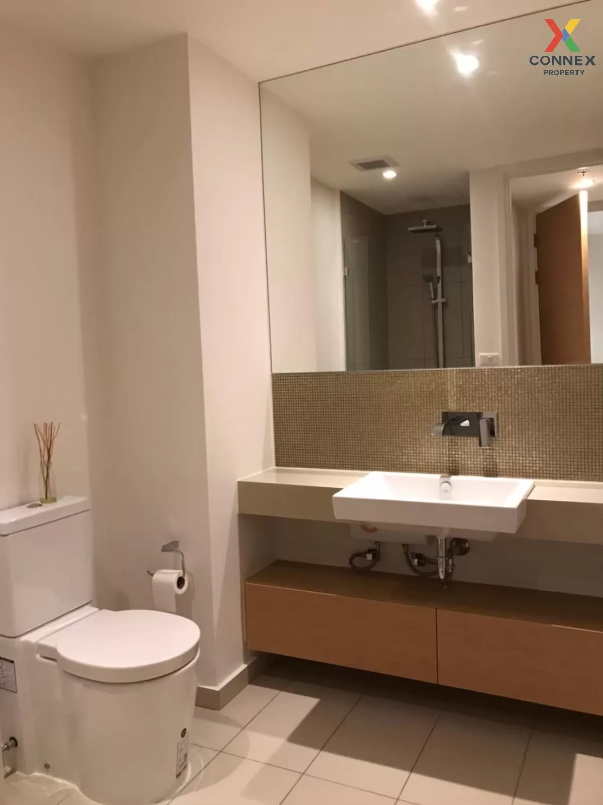 FOR SALE condo , The Lofts Ekkamai , BTS-Ekkamai , Phra Khanong Nuea , Watthana , Bangkok , CX-22152