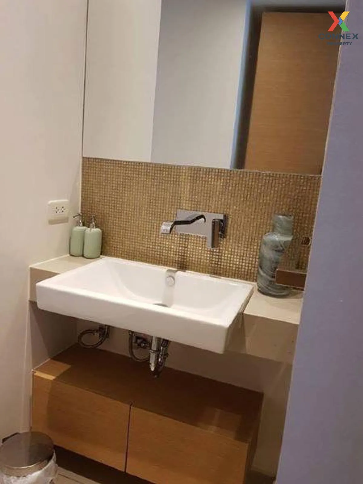 FOR RENT condo , The Lofts Ekkamai , BTS-Ekkamai , Phra Khanong Nuea , Watthana , Bangkok , CX-22207