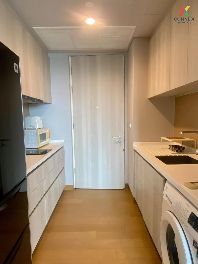 FOR RENT condo , The Lumpini 24 , high floor , BTS-Phrom Phong , Khlong Tan , Khlong Toei , Bangkok , CX-22426