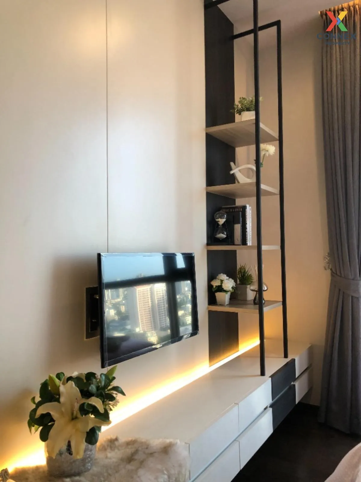 FOR RENT condo , The XXXIX by Sansiri , BTS-Phrom Phong , Khlong Toei Nuea , Watthana , Bangkok , CX-23994