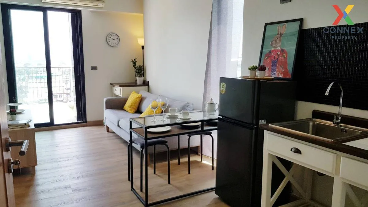 FOR RENT condo , Fuse Sathorn - Taksin , BTS-Wongwian Yai , Bang  1