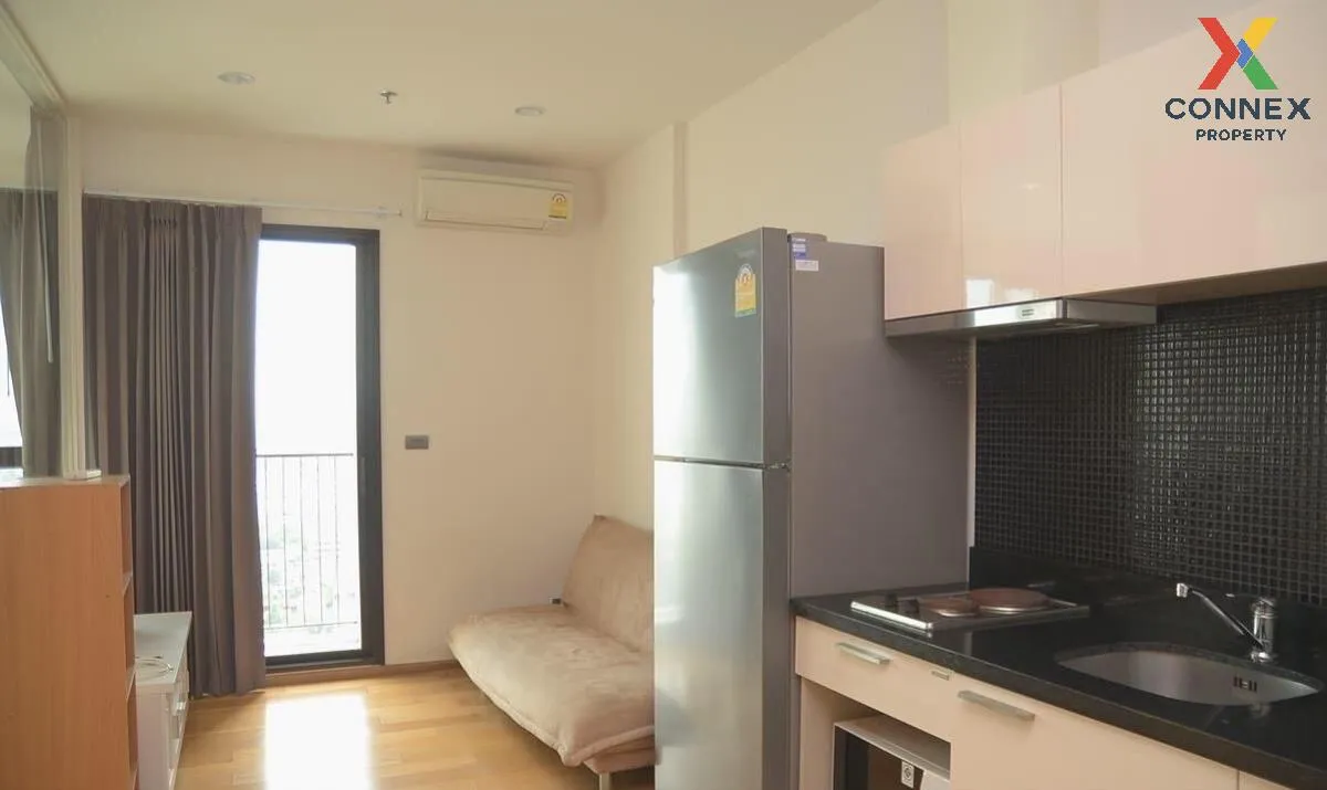 FOR RENT condo , Fuse Sathorn - Taksin , BTS-Wongwian Yai , Bang Lamphu Lang , Khlong San , Bangkok , CX-25140