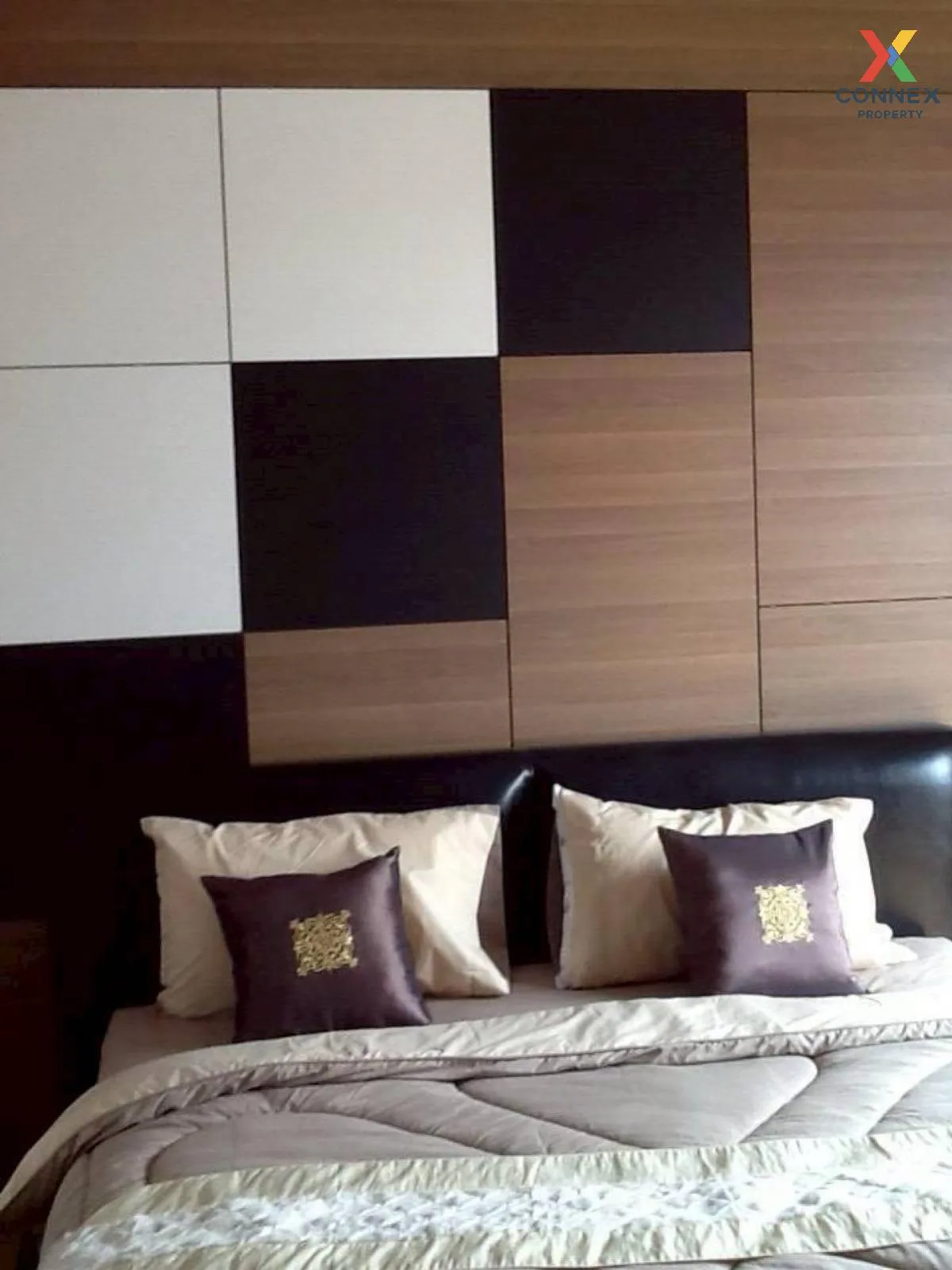 FOR RENT condo , Hive Sathorn , BTS-Krung Thon Buri , Khlong Ton  3