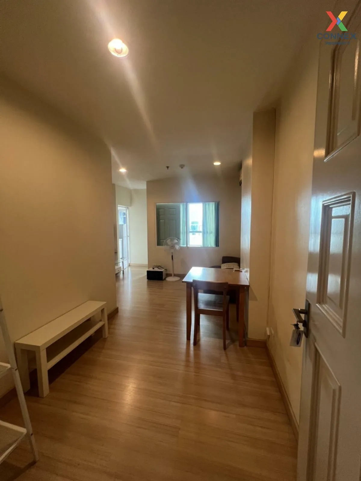 FOR RENT condo , Life @ Sathorn 10 , BTS-Chong Nonsi , Silom , Ba 4