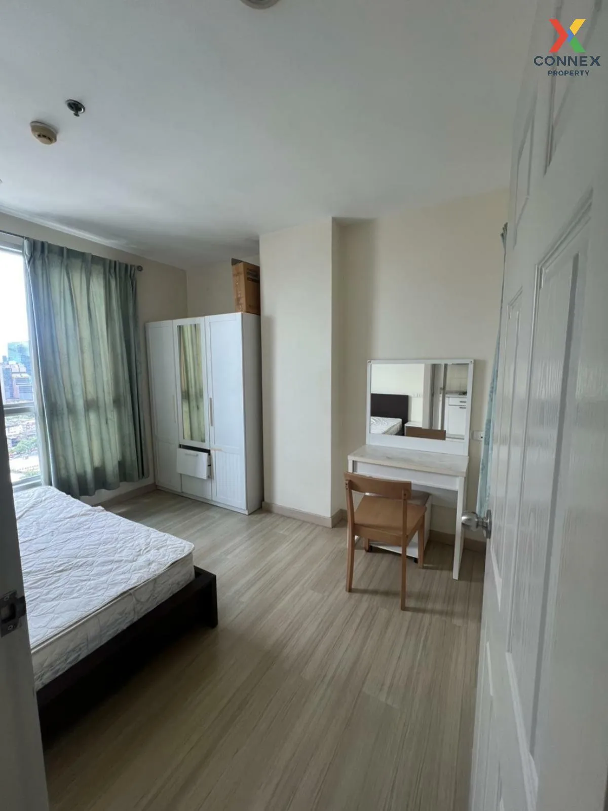 FOR RENT condo , Life @ Sathorn 10 , BTS-Chong Nonsi , Silom , Ba