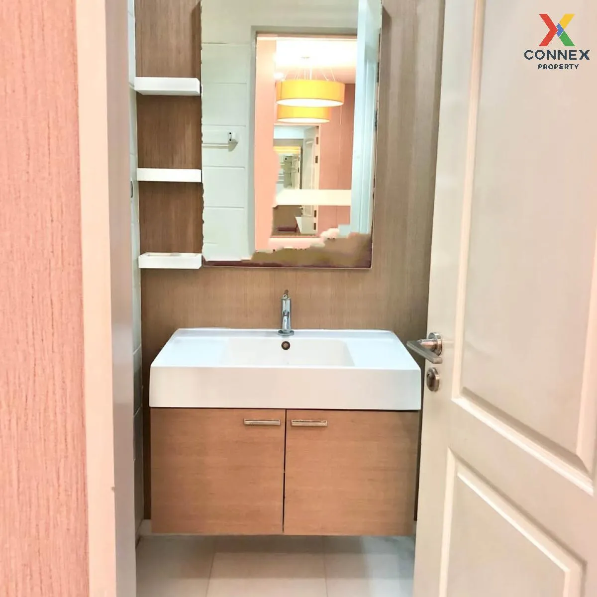 FOR SALE condo , Q House Sathorn , BTS-Krung Thon Buri , Khlong T