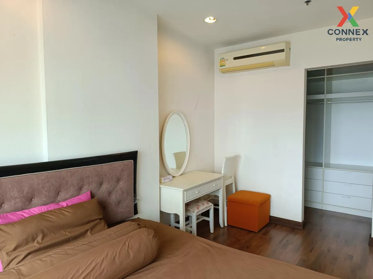 FOR SALE condo , Q House Sathorn , BTS-Krung Thon Buri , Khlong T