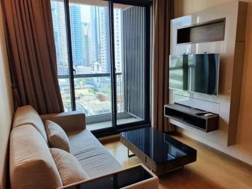 เช่าคอนโด  ดิ แอดเดรส สาทร ฺBTS-เซนต์หลุยส์ สีลม เขต บางรัก กรุงเทพ CX-31176