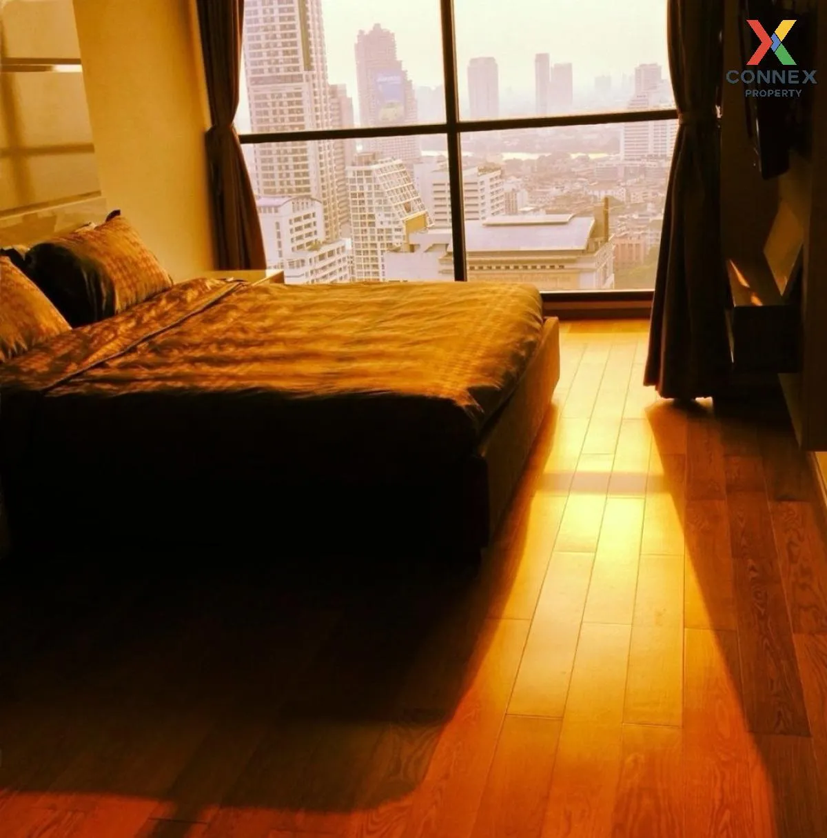 FOR RENT condo , The Address Sathorn , BTS-Saint Louis , Silom ,  2