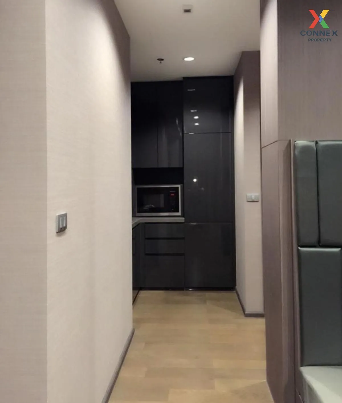 FOR SALE condo , The Diplomat Sathorn , BTS-Surasak , Silom , Bang Rak , Bangkok , CX-31472