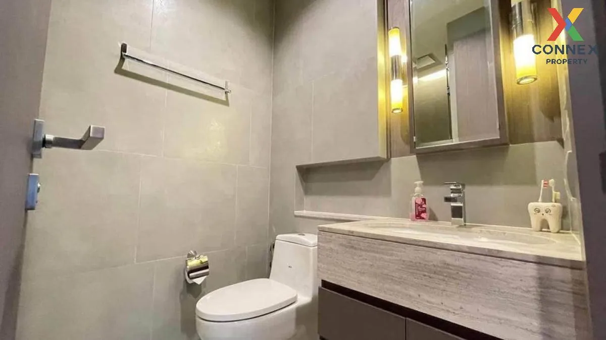 FOR SALE condo , The Diplomat Sathorn , BTS-Surasak , Silom , Bang Rak , Bangkok , CX-31524