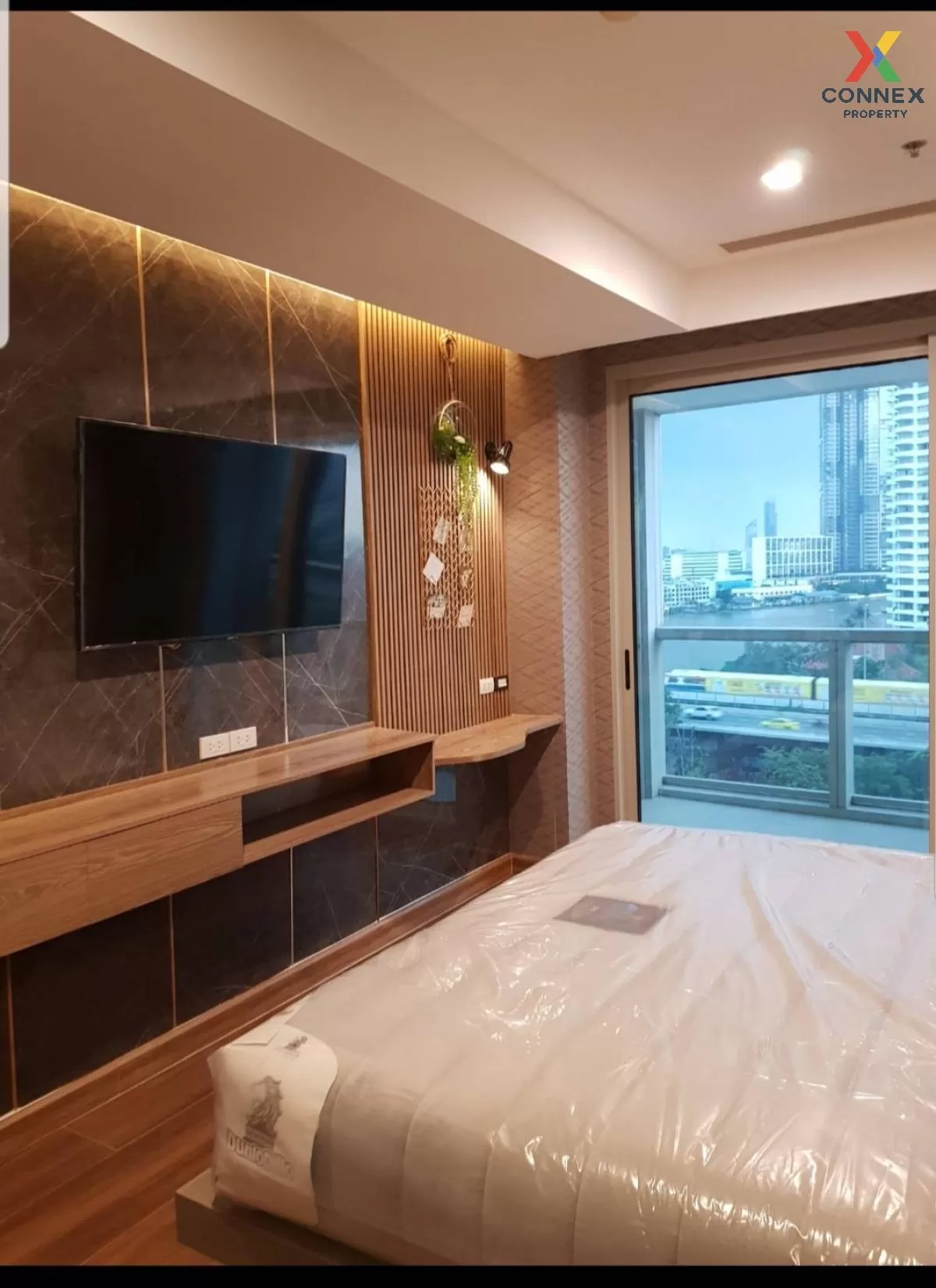 FOR RENT condo , The River , BTS-Saphan Taksin , Khlong Ton Sai , Khlong San , Bangkok , CX-32346