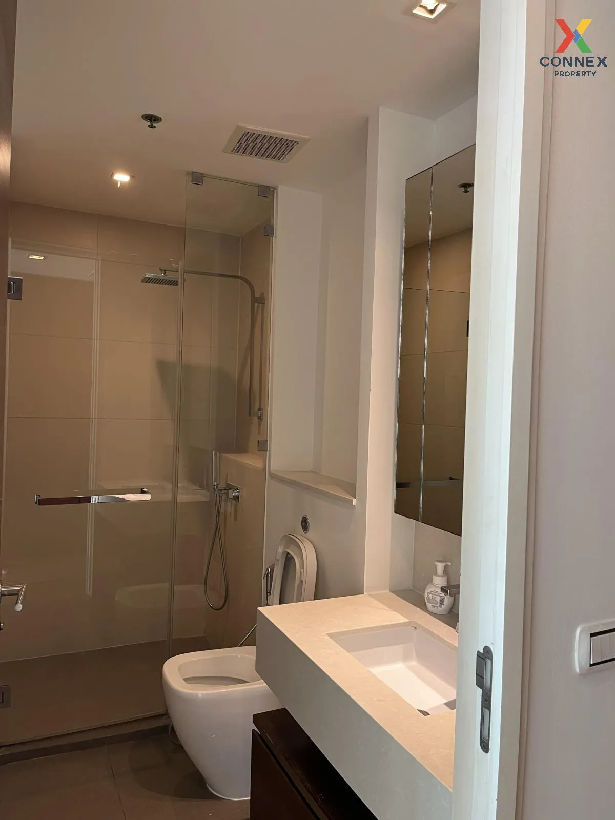 FOR RENT condo , The River , BTS-Saphan Taksin , Khlong Ton Sai ,