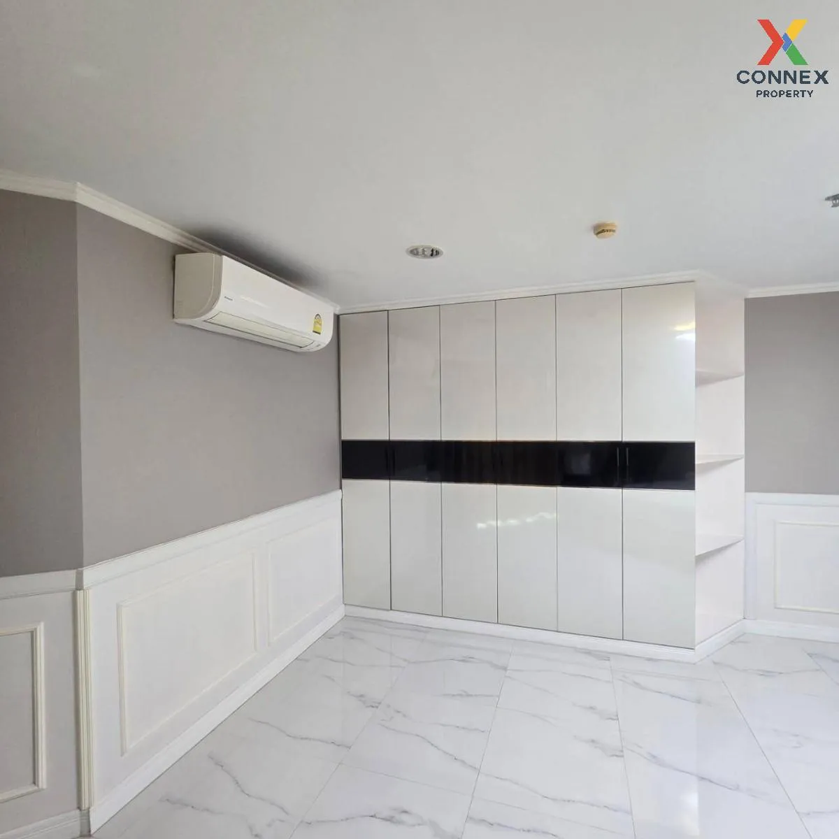 FOR RENT condo , Belle Grand Rama 9 , MRT-Phra Ram 9 , Huai Khwan