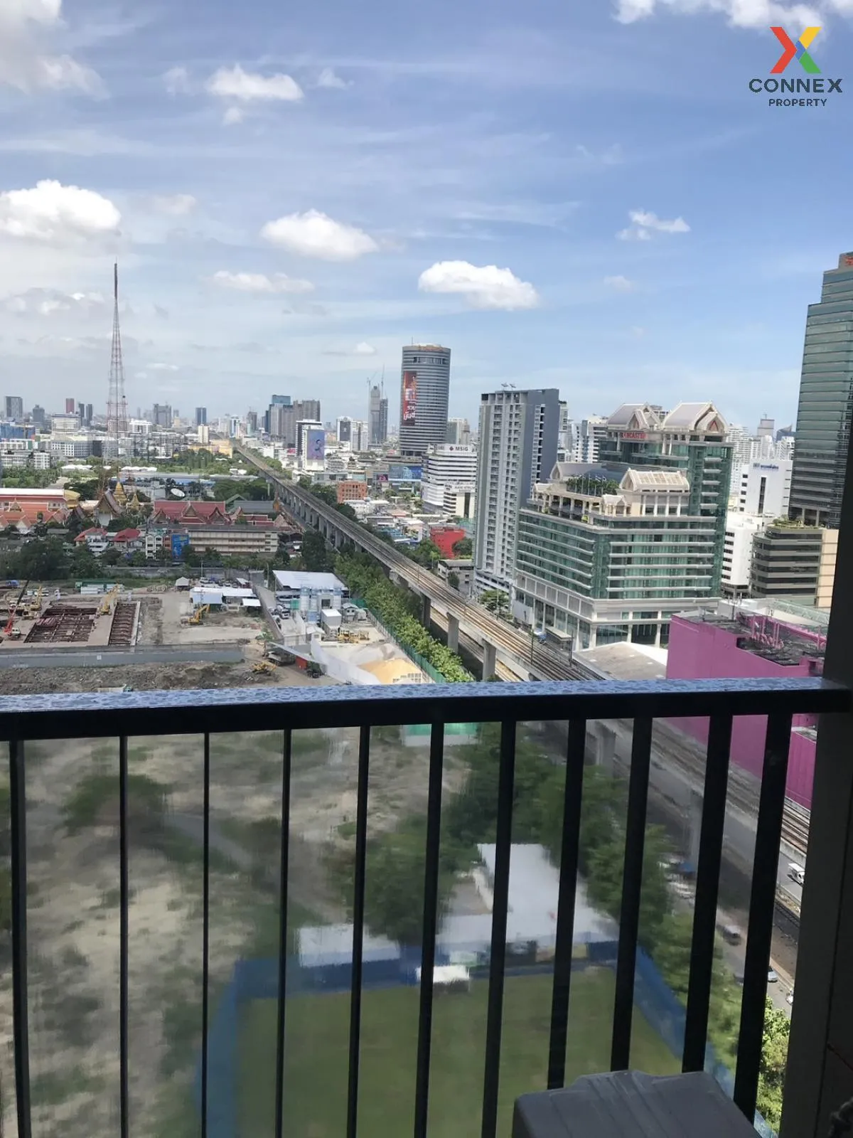 FOR RENT condo , Life Asoke , MRT-Phetchaburi , Bang Kapi , Huai Khwang , Bangkok , CX-38396