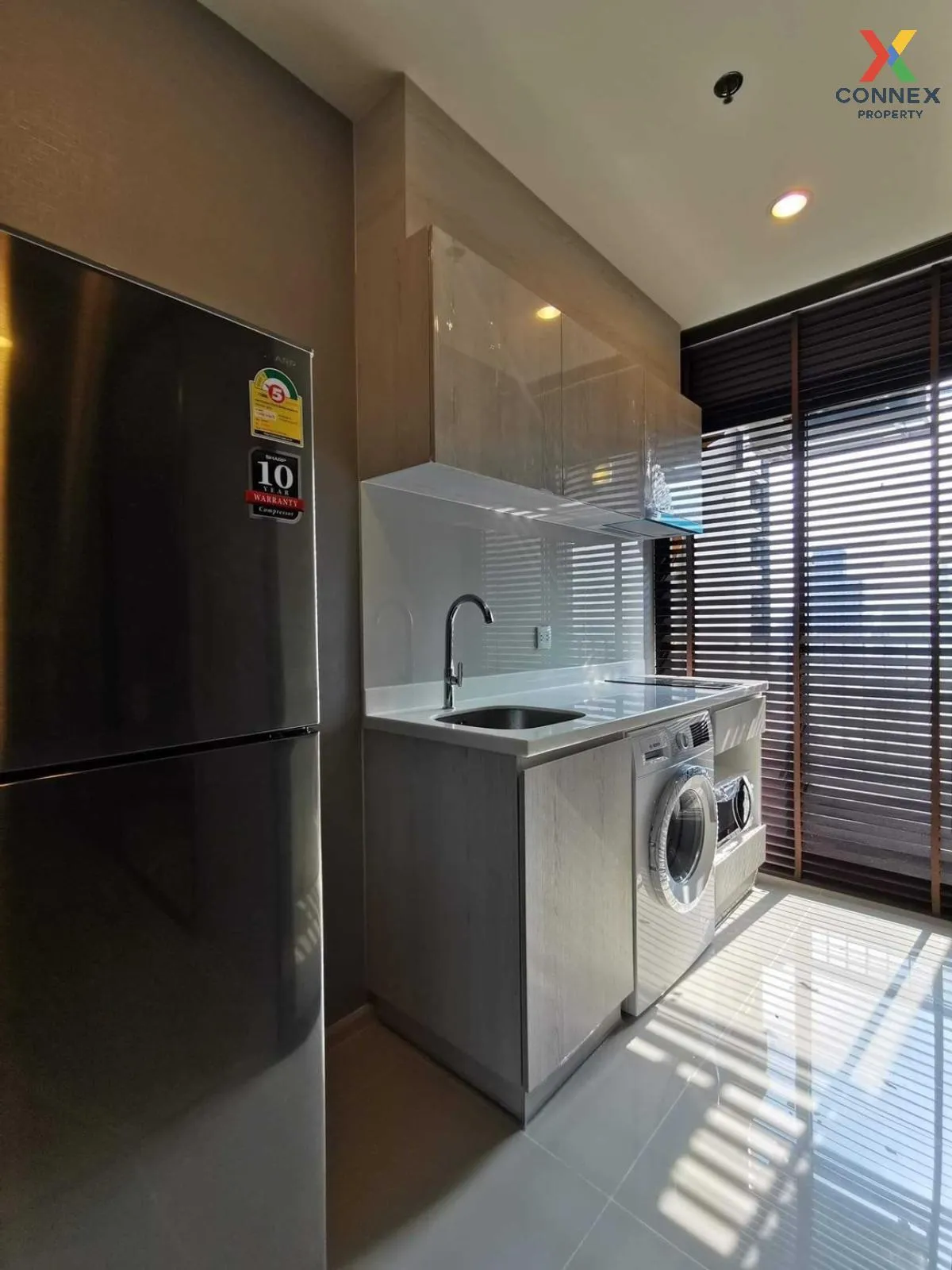 FOR RENT condo , Life Asoke , MRT-Phetchaburi , Bang Kapi , Huai Khwang , Bangkok , CX-38426 2