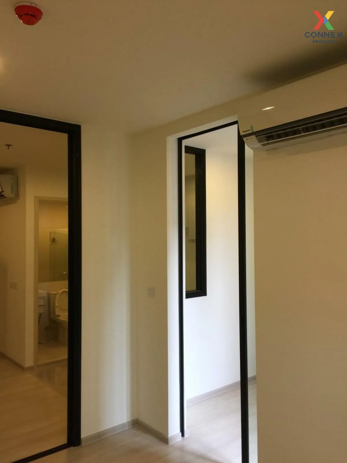 FOR SALE condo , Life Asoke , MRT-Phetchaburi , Bang Kapi , Huai Khwang , Bangkok , CX-38599