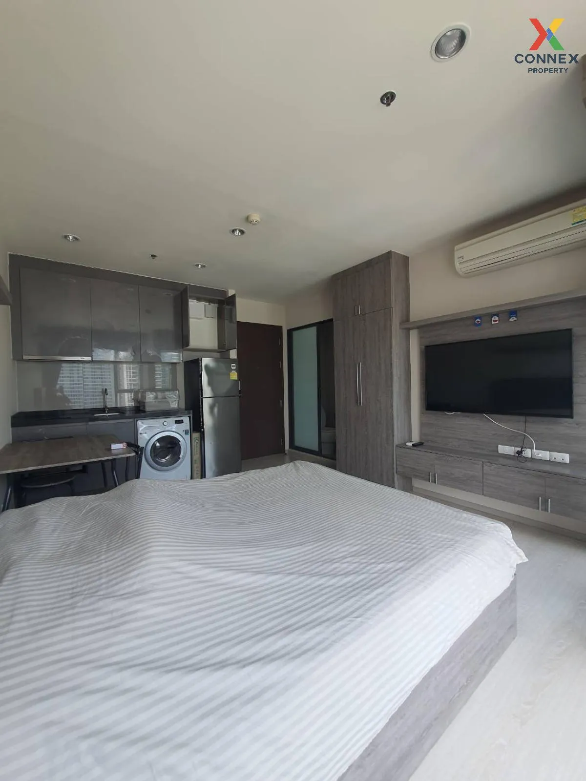 FOR SALE condo , RHYTHM Asoke , MRT-Phra Ram 9 , Makkasan , Rat Thewi , Bangkok , CX-42077