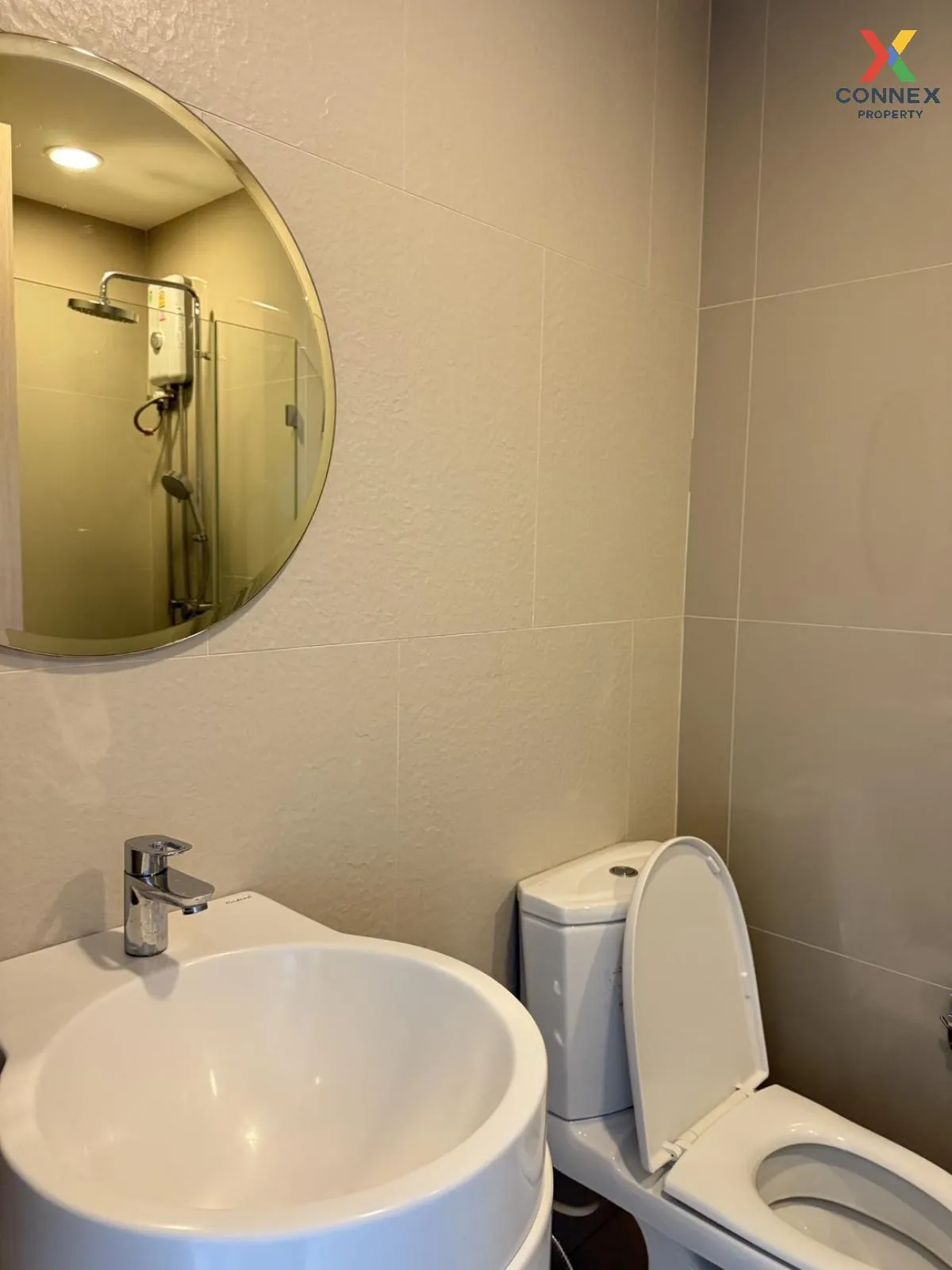 For Rent Condo , Rhythm Asoke 2 , MRT-Phra Ram 9 , Bang Kapi , Hu
