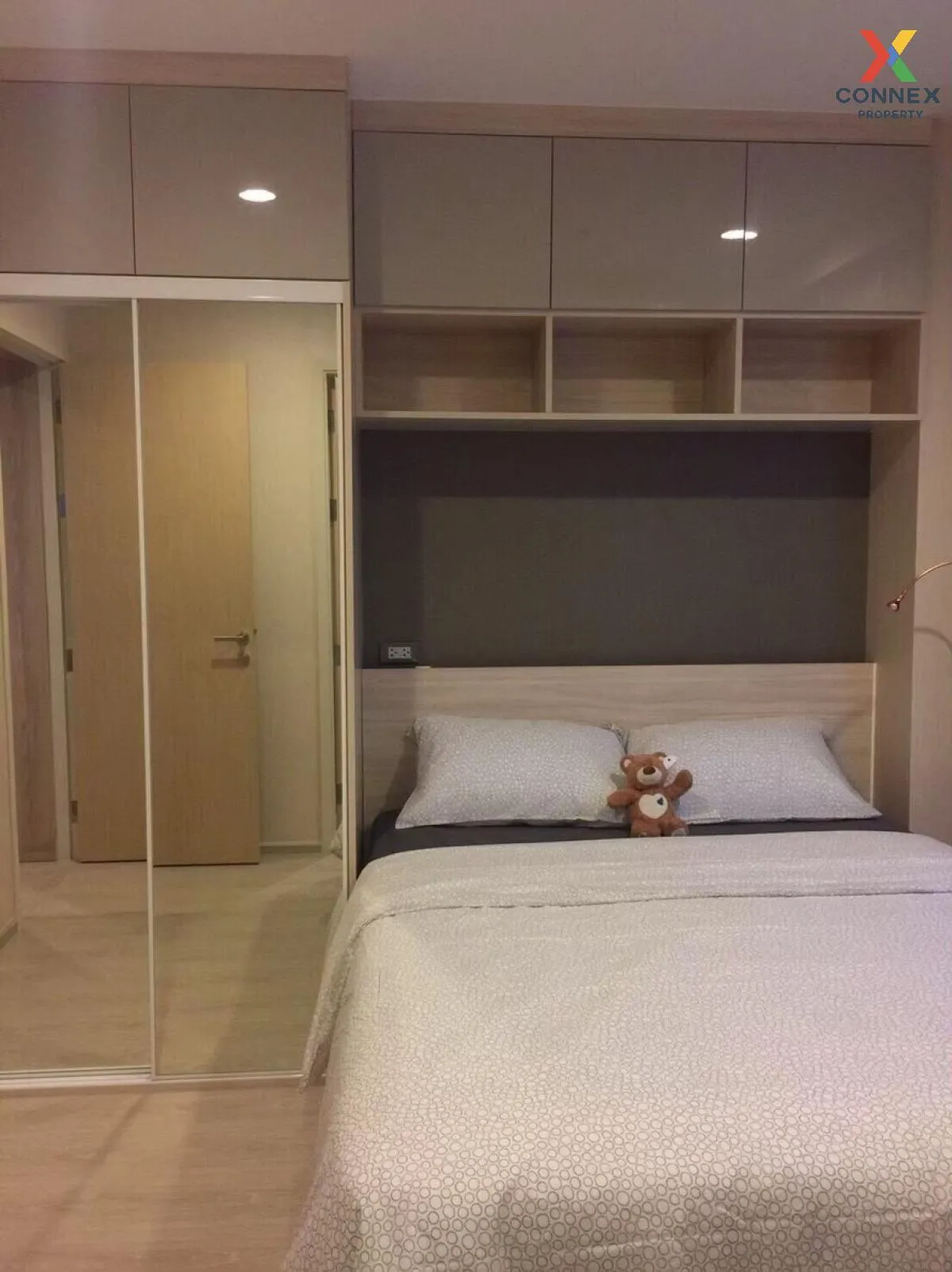 FOR RENT condo , Rhythm Asoke 2 , MRT-Phra Ram 9 , Bang Kapi , Huai Khwang , Bangkok , CX-42272