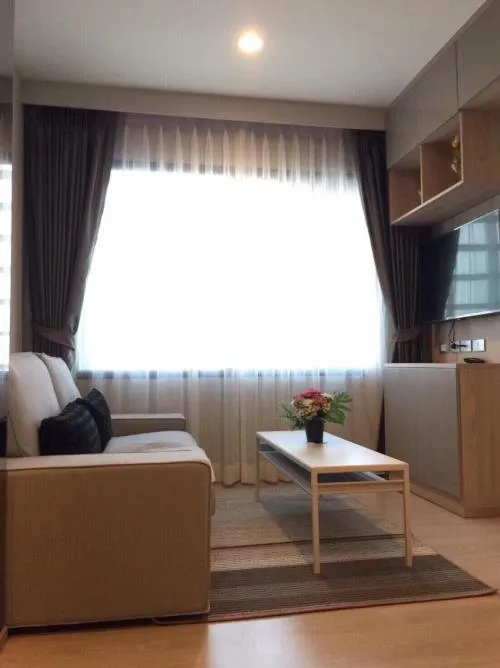 FOR RENT condo , Rhythm Asoke 2 , MRT-Phra Ram 9 , Bang Kapi , Huai Khwang , Bangkok , CX-42272