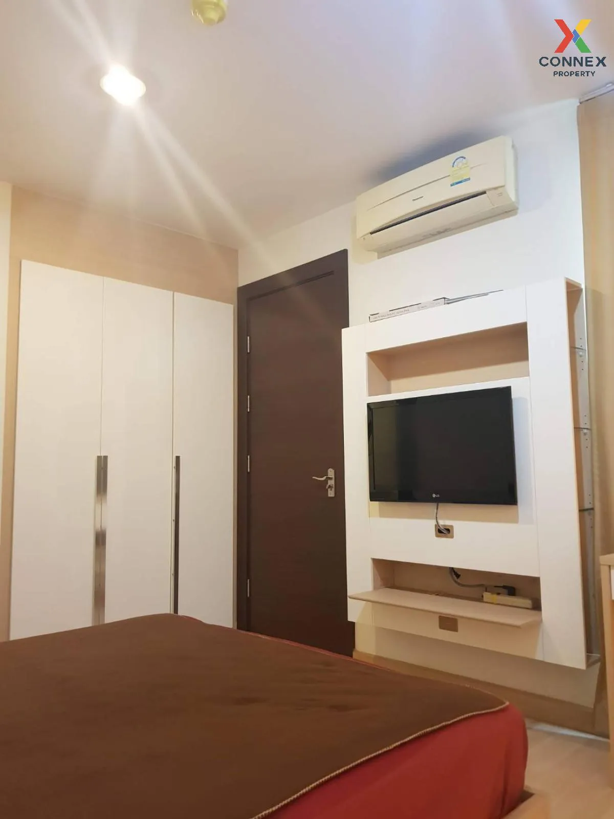 FOR RENT condo , Rhythm Ratchada , MRT-Ratchadaphisek , Sam Saen Nok , Huai Khwang , Bangkok , CX-42357