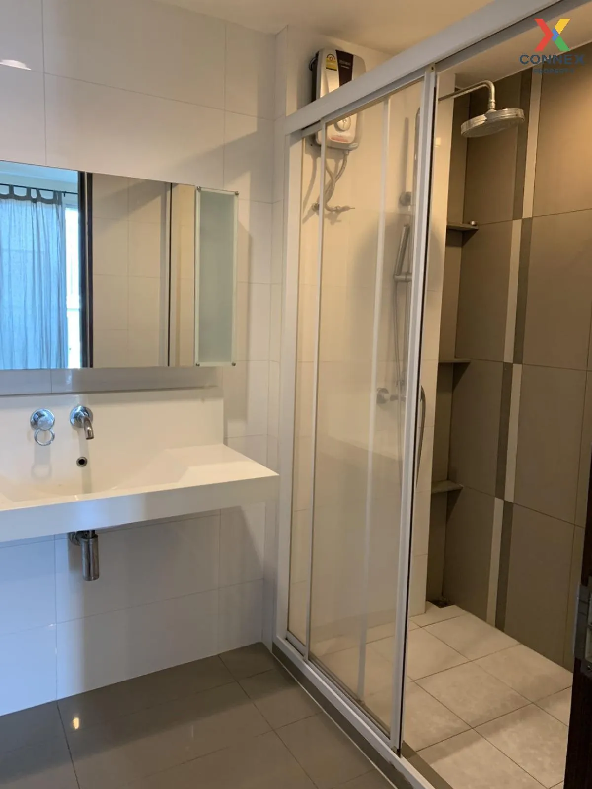 FOR SALE condo , Rhythm Ratchada , MRT-Ratchadaphisek , Sam Saen 