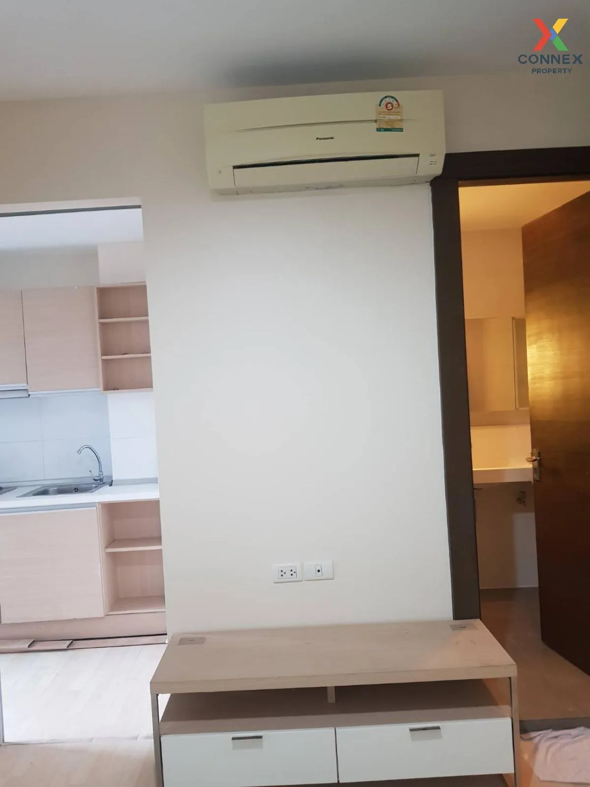 FOR RENT condo , Rhythm Ratchada , MRT-Ratchadaphisek , Sam Saen  4