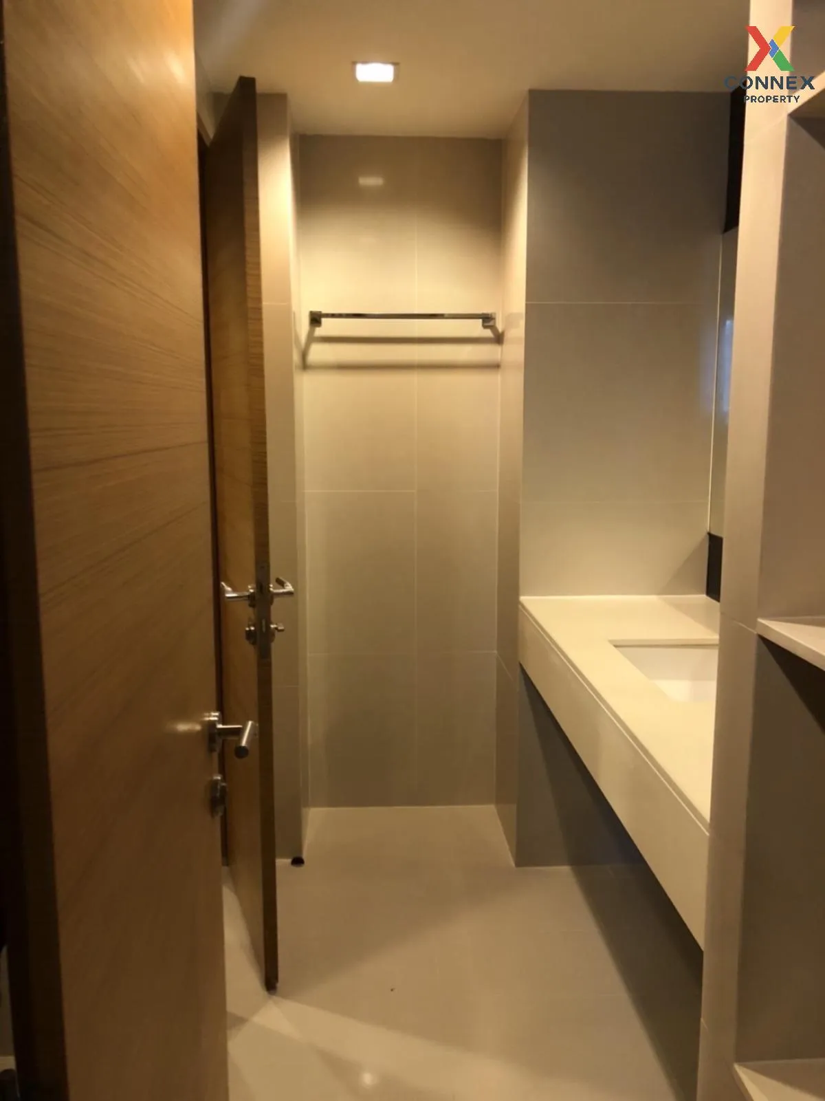 FOR RENT condo , Rhythm Ratchada - Huai Khwang , MRT-Huai Khwang , Sam Saen Nok , Huai Khwang , Bangkok , CX-42830