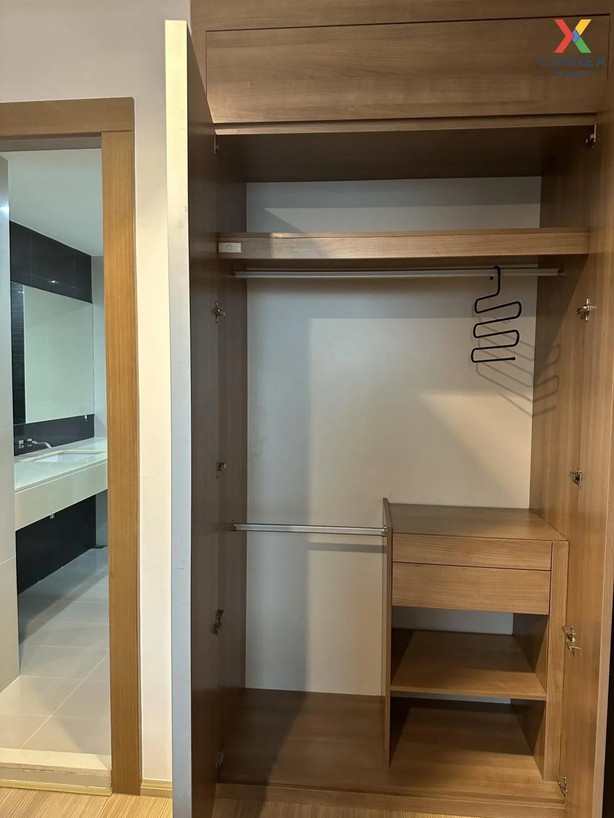 FOR RENT condo , Rhythm Ratchada - Huai Khwang , MRT-Huai Khwang 