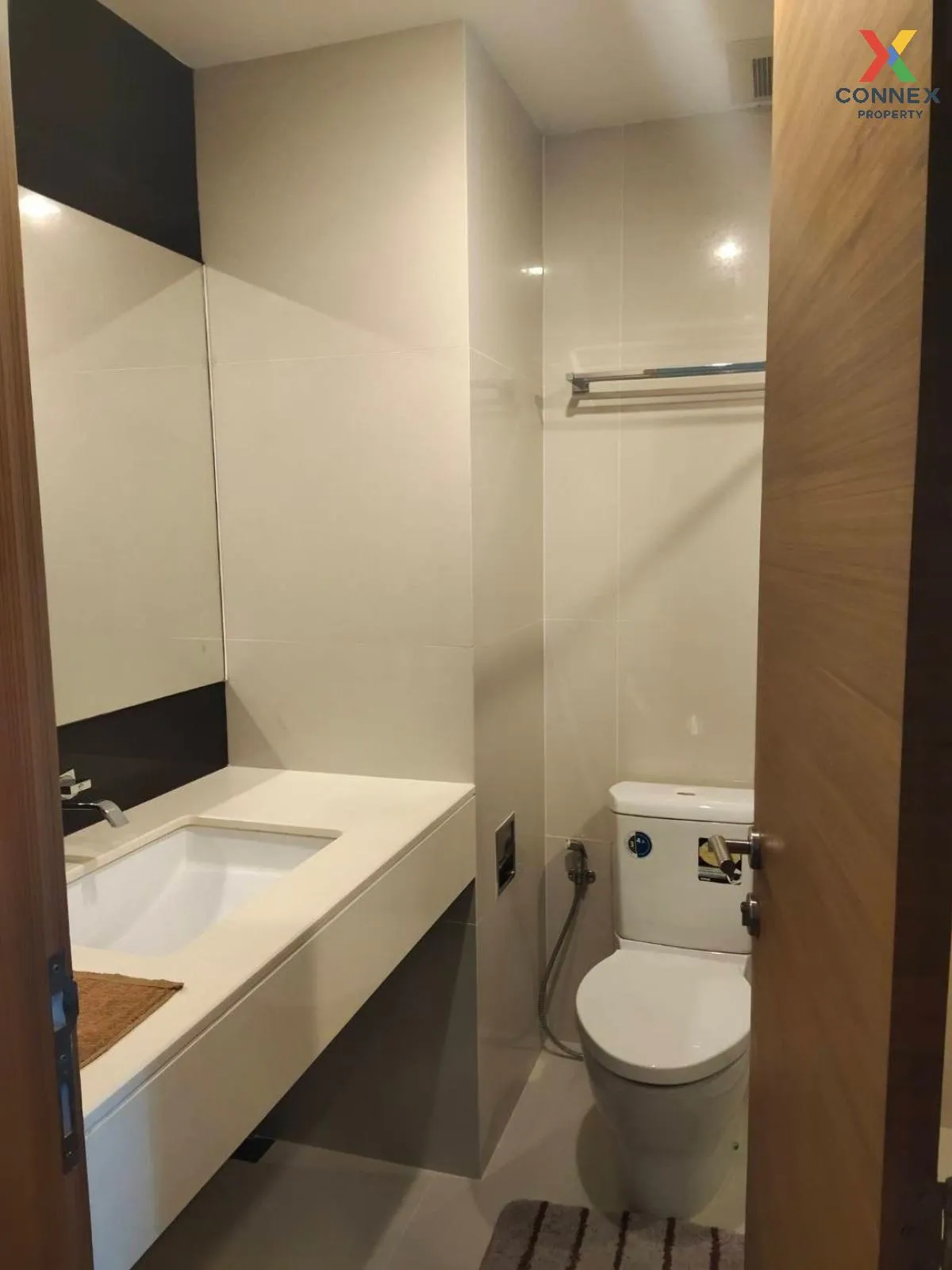 FOR RENT condo , Rhythm Ratchada - Huai Khwang , MRT-Huai Khwang 