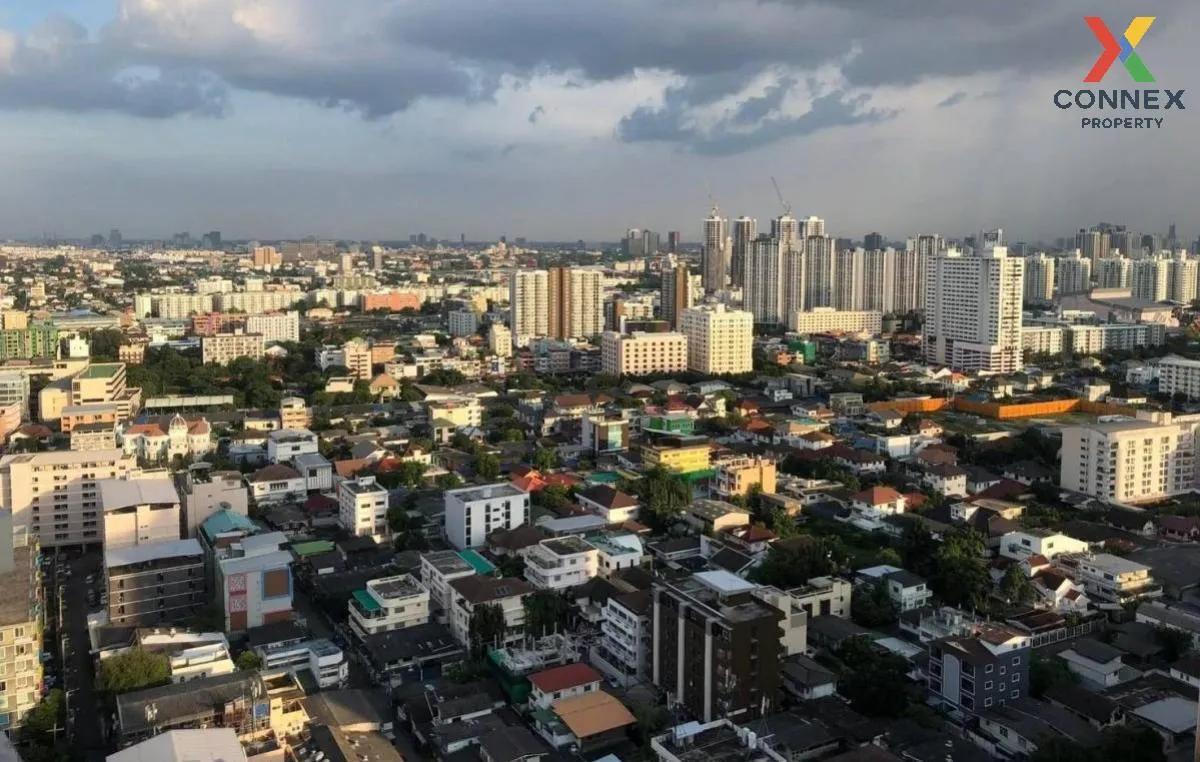 FOR RENT condo , Rhythm Ratchada - Huai Khwang , MRT-Huai Khwang 
