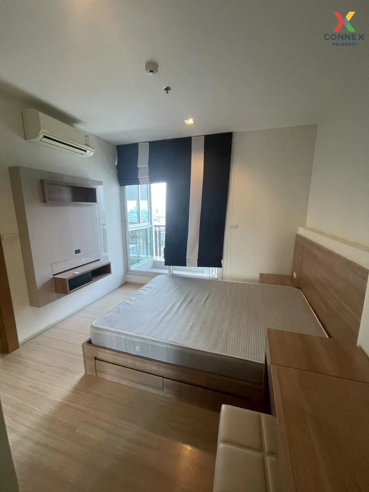 For Sale Condo , Rhythm Ratchada - Huai Khwang , MRT-Huai Khwang , Sam Saen Nok , Huai Khwang , Bangkok , CX-42973