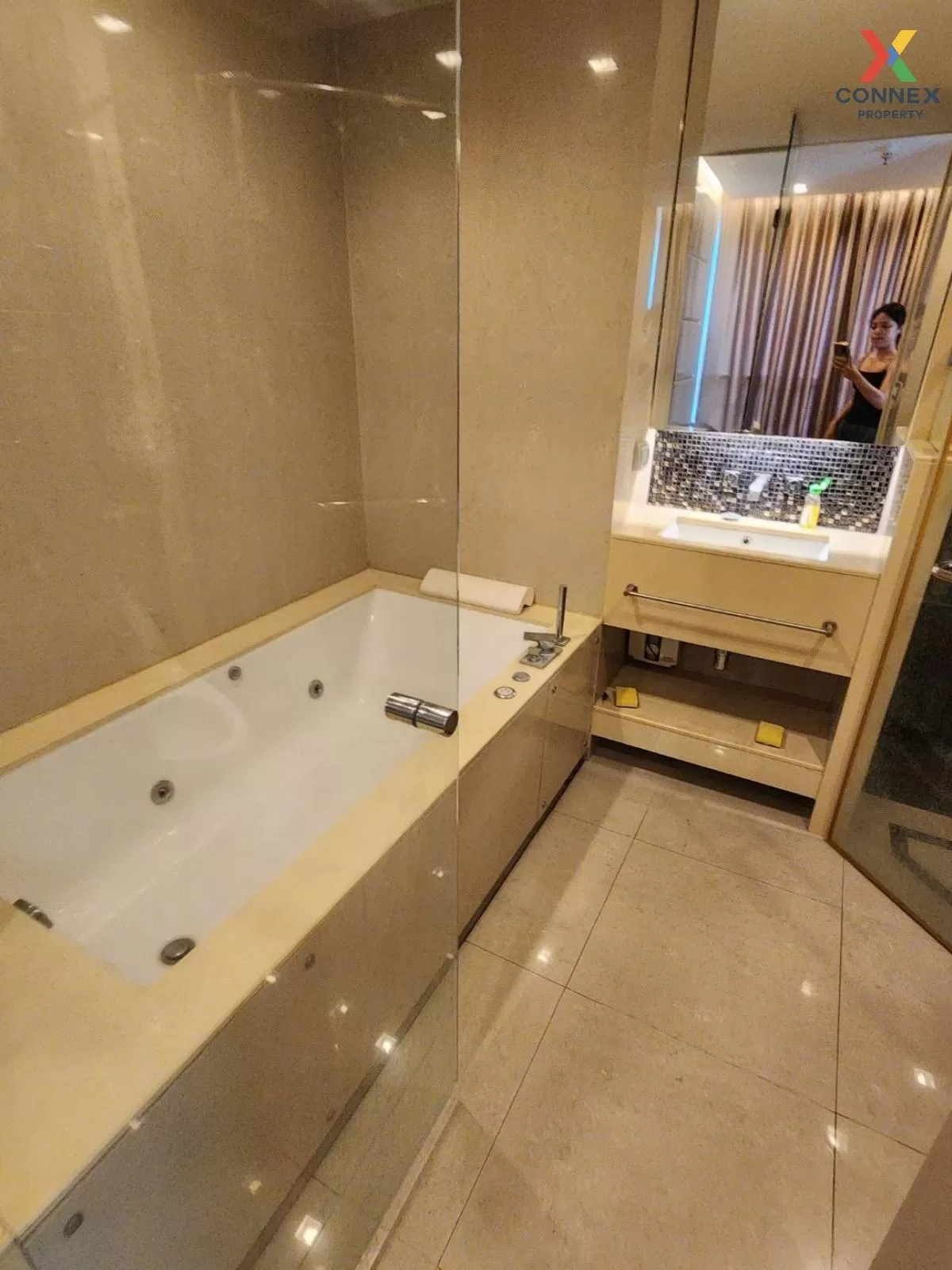 FOR RENT condo , The Address Asoke , MRT-Phetchaburi , Makkasan , Rat Thewi , Bangkok , CX-43930