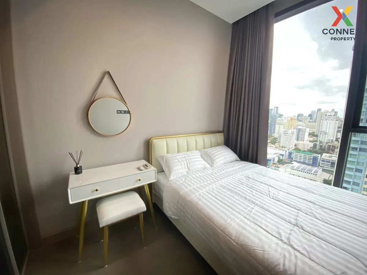 FOR RENT condo , The Esse at Singha Complex , MRT-Phetchaburi , Bang Kapi , Huai Khwang , Bangkok , CX-44115