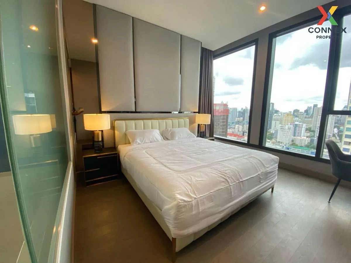 FOR RENT condo , The Esse at Singha Complex , MRT-Phetchaburi , Bang Kapi , Huai Khwang , Bangkok , CX-44115