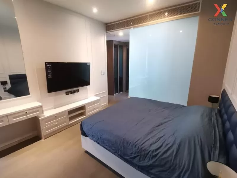 FOR RENT condo , The Esse at Singha Complex , MRT-Phetchaburi , Bang Kapi , Huai Khwang , Bangkok , CX-44135